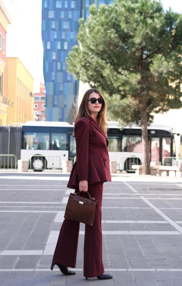Tailored Burgundy Double-Breasted Jacket with Flared Waist and Matching Pants - Image 5